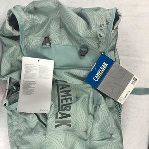 Camelbak Arete 18 hydration pack